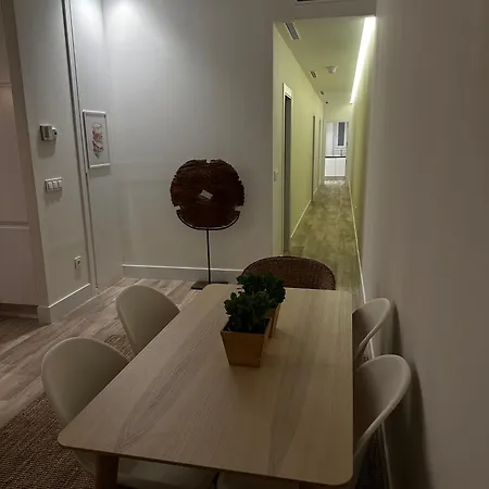 Apartamentos Moncloa Madrid Exterior photo